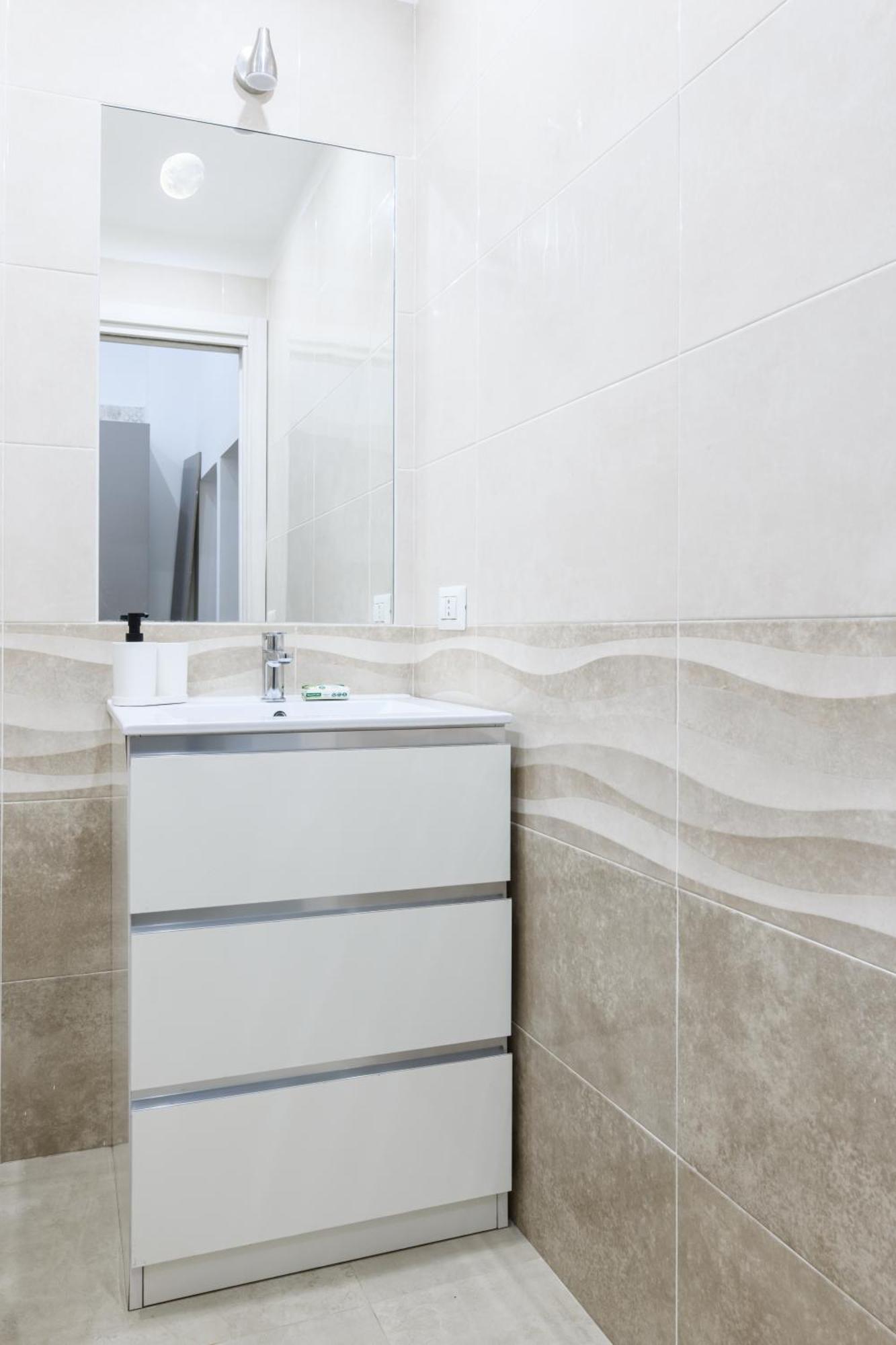 Tofa By Dimorra Naples