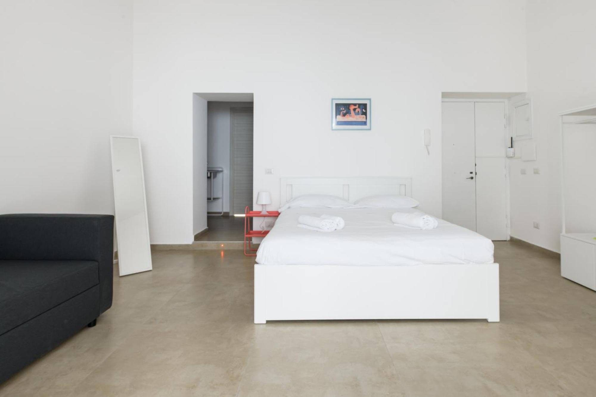 Tofa By Dimorra Apartment